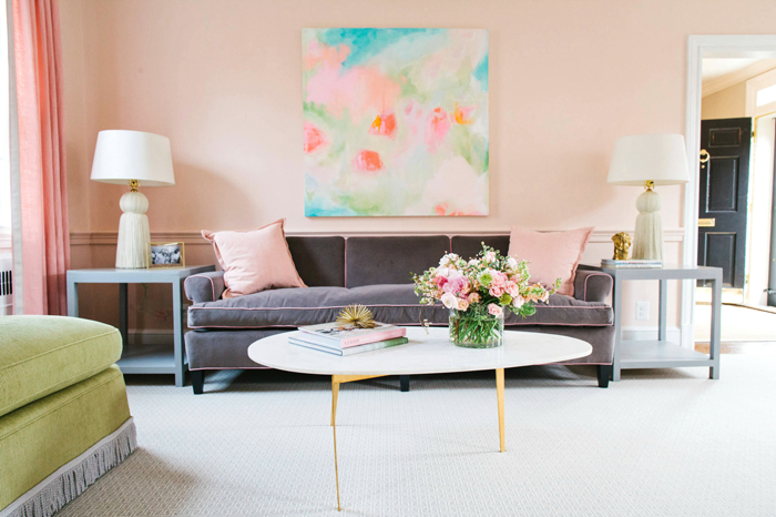 interior-in-pastel-color-scheme