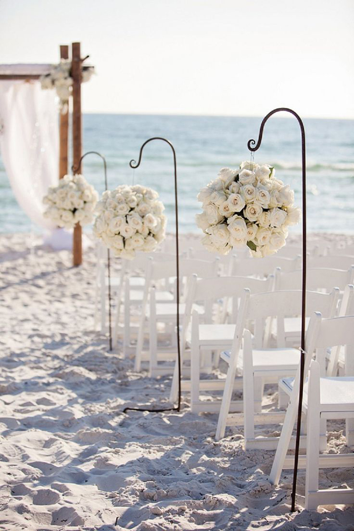 Seaside-Summer-Wedding-Flower-Decor-Ideas