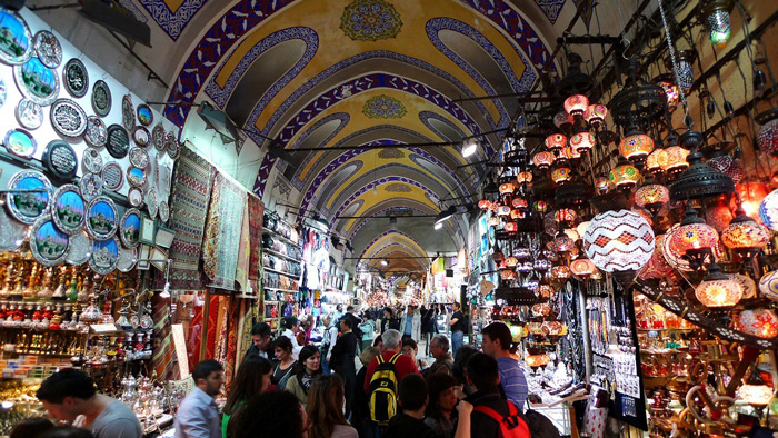 trading-places-Istanbul-grand-bazar