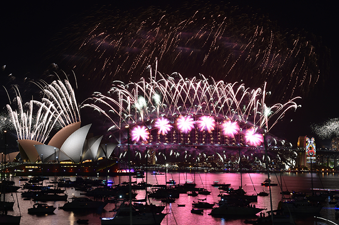 Celebrating-New-Year-First-in-Sydney