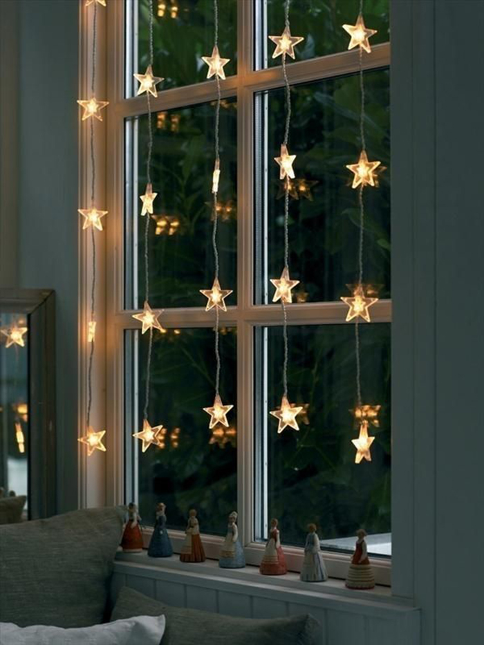 Christmas-Lights-Window-Decoration