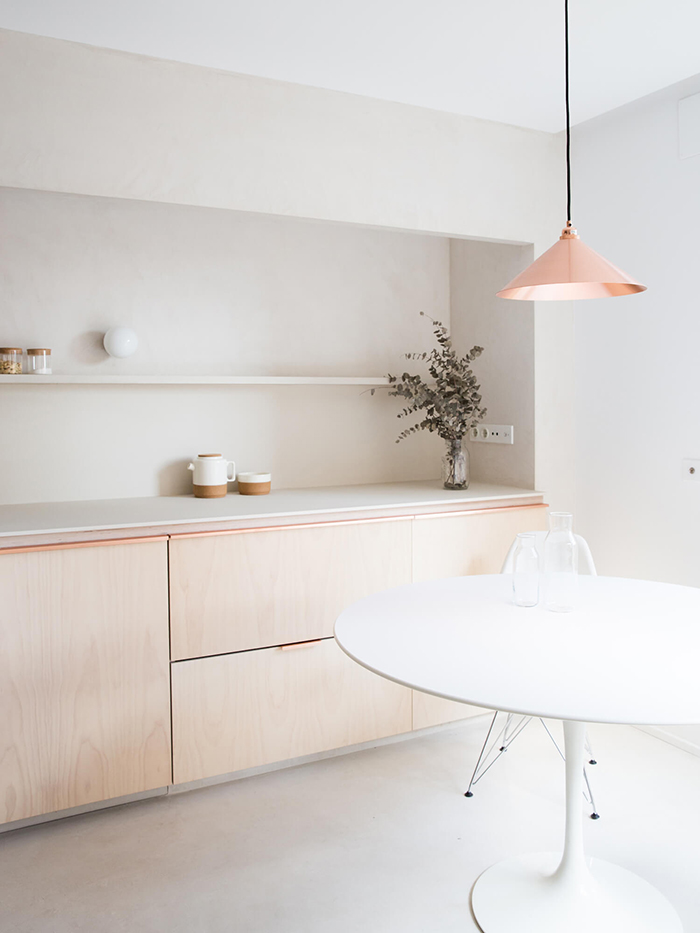 Dining-Room-in-Minimalist-Style