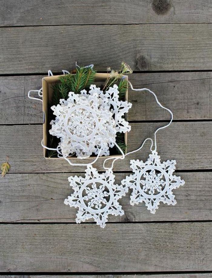 Knitted-DIY-Christmas-Tree-Toy-Snowflake