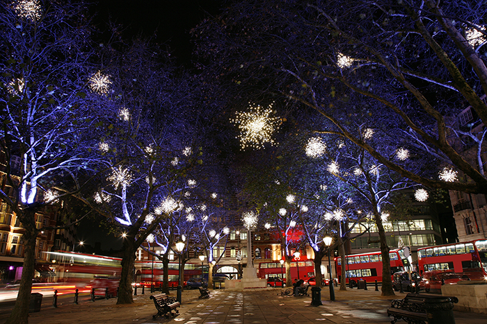 New-Year's-Eve-in-London-Streets