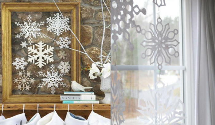 Snowflakes-in-frame-Holiday-House-Decoration