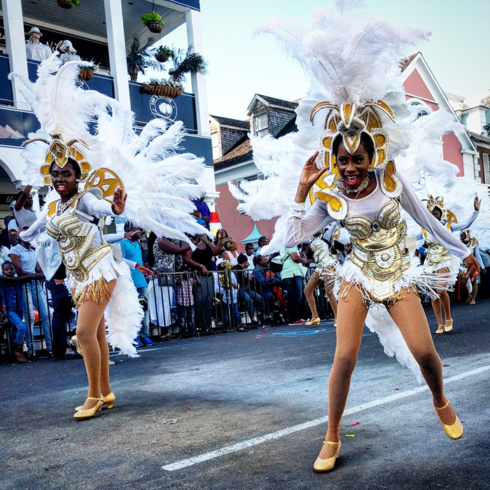 junkanoo-bahamas-celebrate-new-year-parade