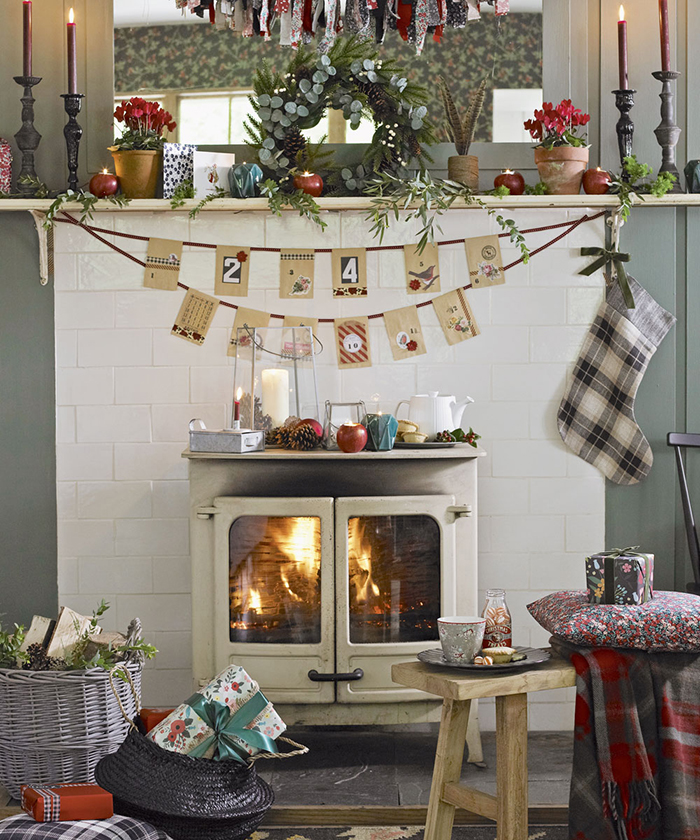 Country-Style-Fireplace-Decor-Ideas