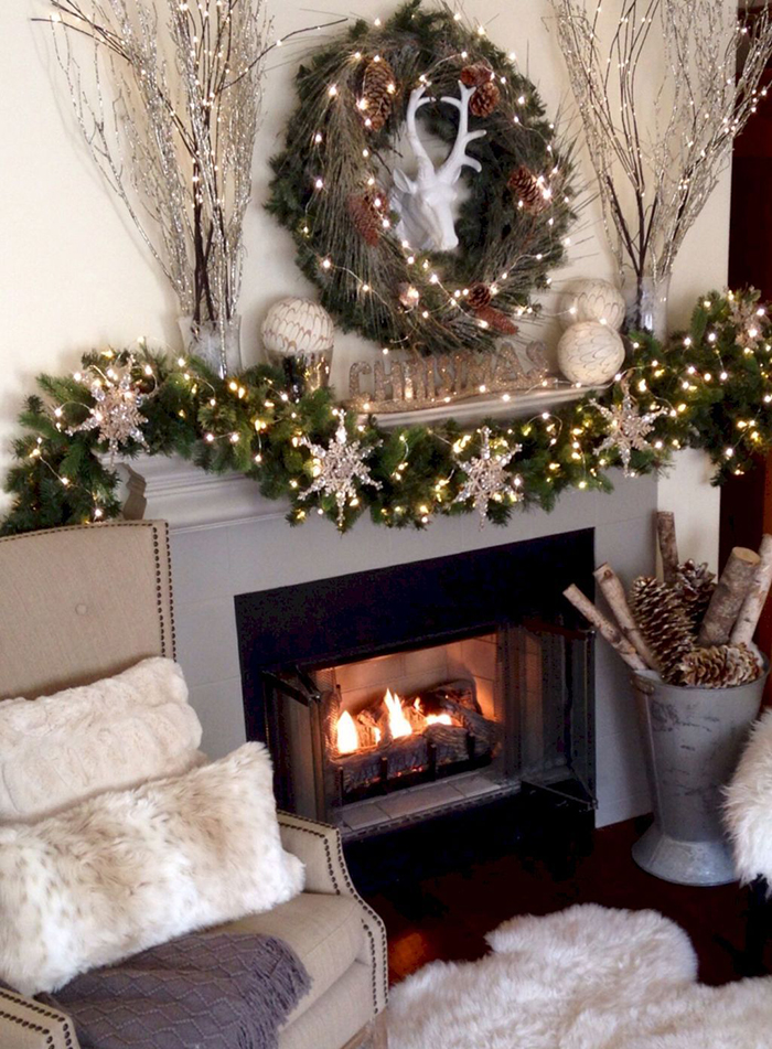 Cozy-Fireplace-Christmas-Decor-Ideas