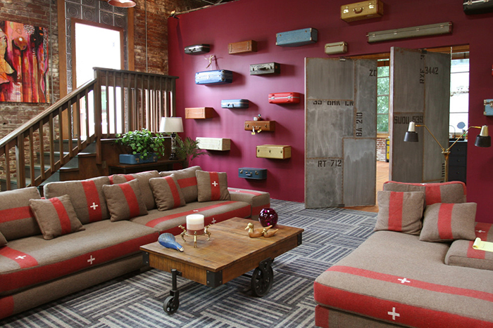 Industrial-Style-Living-Room-Berry-Walls-Ideas