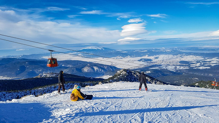 Skiing-in-Borovets-Bulgarian-Ski-Resort