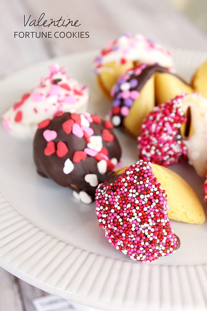 Valentine's-Day-Fortune-Pink-Cookies-Ideas