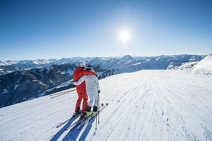 Kitzbühel-Winter-Romance-Ski-Resort