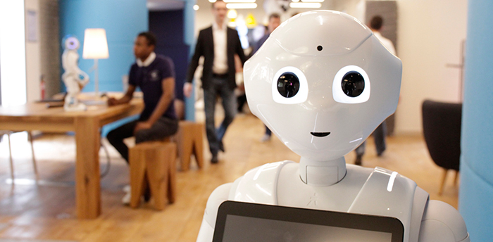 New-Technology-That-is-Changing-the-World-Robot-Assistants