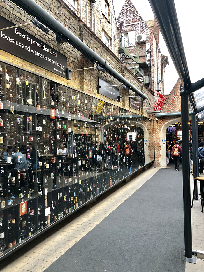 Beer-wall-Bruges-Top-5-Best-Beer-Places-in-Europe