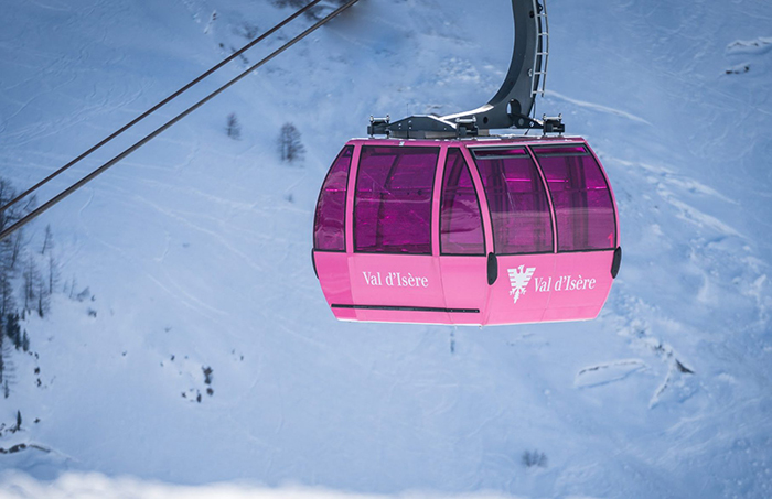 Skier-Activities-in-Val-d'Isère