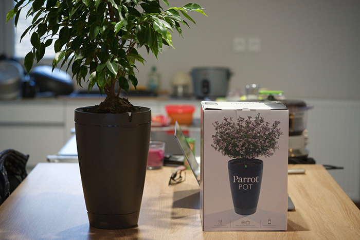 Smart-Plants-Pot-Parrot-Pot