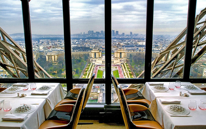 Le Jules Verne amazing view of Paris 