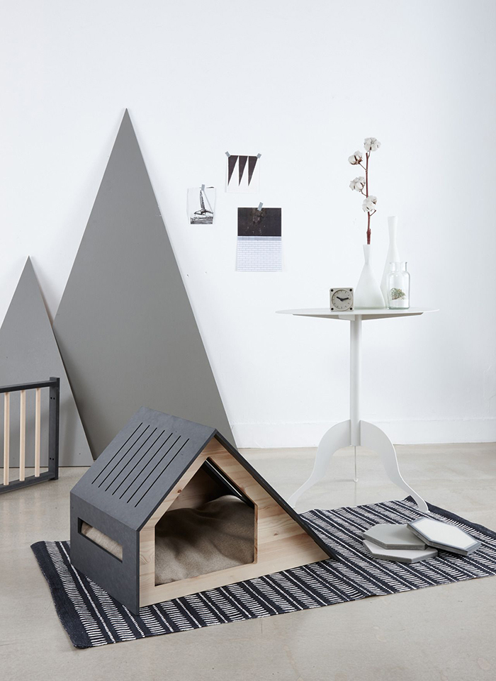 Modern Scandinavian style pet house in grey