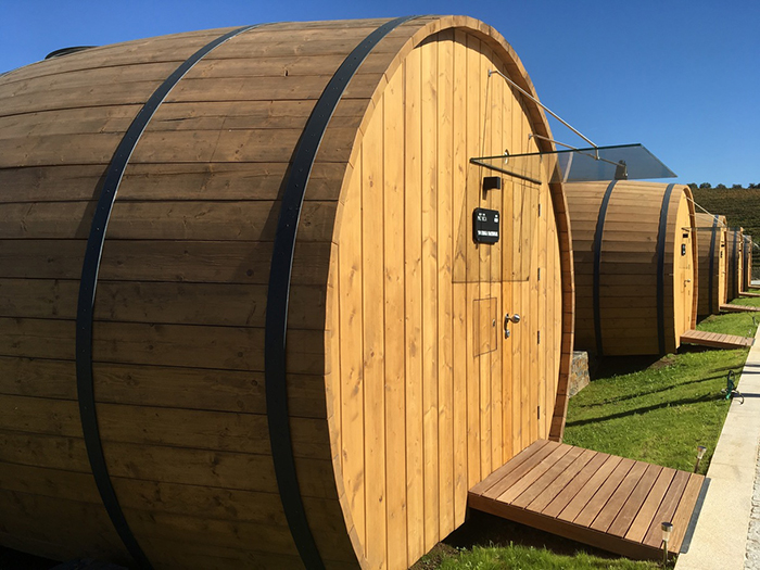 Wine barrel rooms in Quinta Da Pacheca