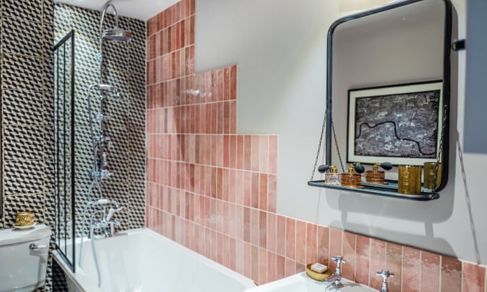 bathroom interior with a mirror