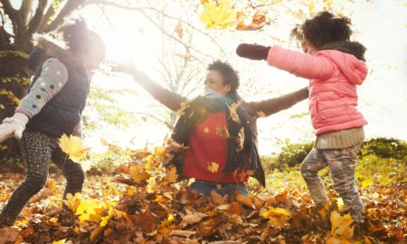 Family autumn outdoor activities ideas