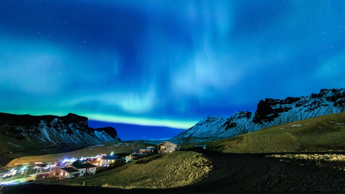  northern lights above Seltjarnarnes Iceland winter night mountain landscape
