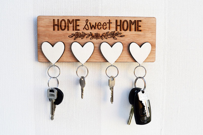 Housewarming gifts ideas personalized key hanger with white hearts