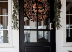 Glam Pinecones Christmas front door decoration