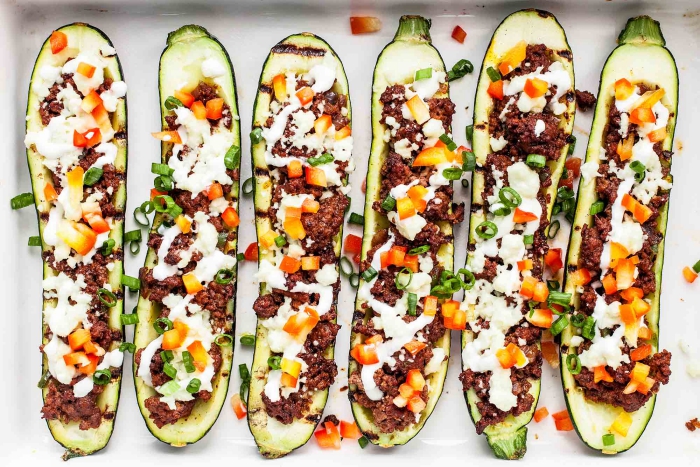 Low carb dinner zucchinni boats with beans and other vegetables