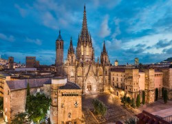 Gothic houses for sale now Barri gotic