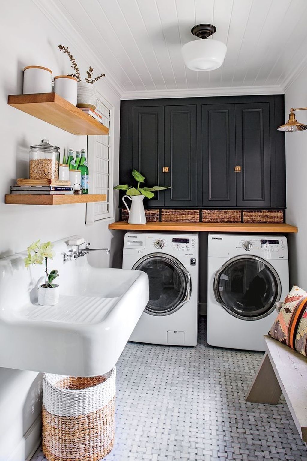 How To Maximize The Space In Your Laundry Room