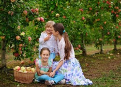 girls in the garden