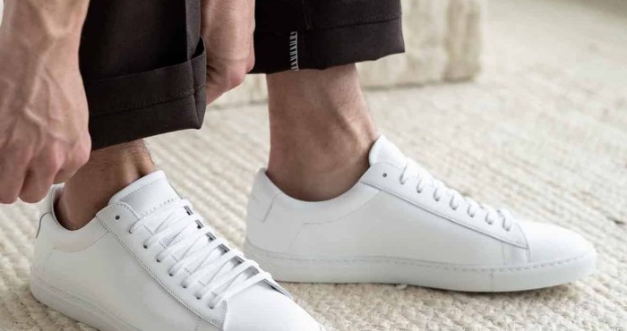 How to Choose the Best Men's Sneakers from an Online Retailer